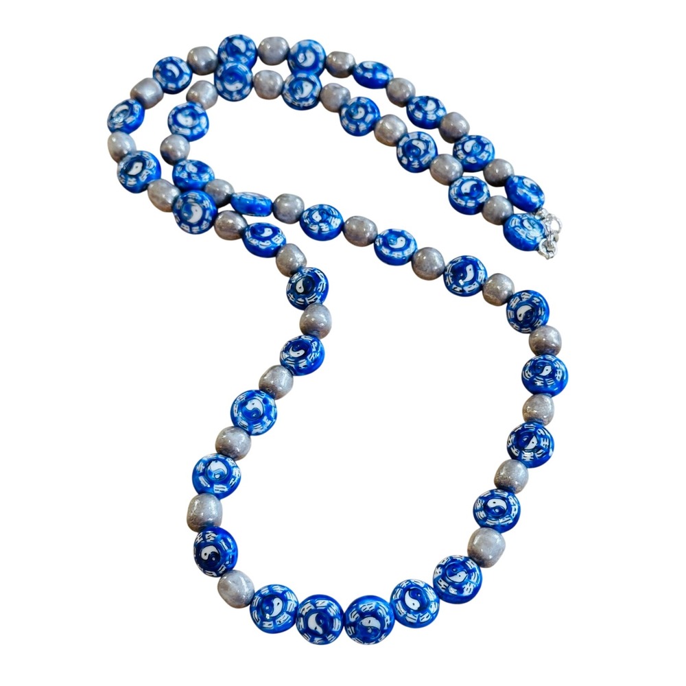 VTG‎ Chinese Export Shou Ying Yang Beads necklace Blue Hand Painted Beads China